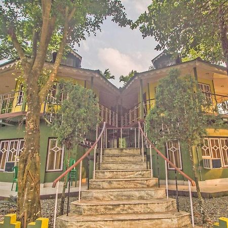 OYO 46691 Jaldapara Rhino Resort Madari Hat Exterior foto